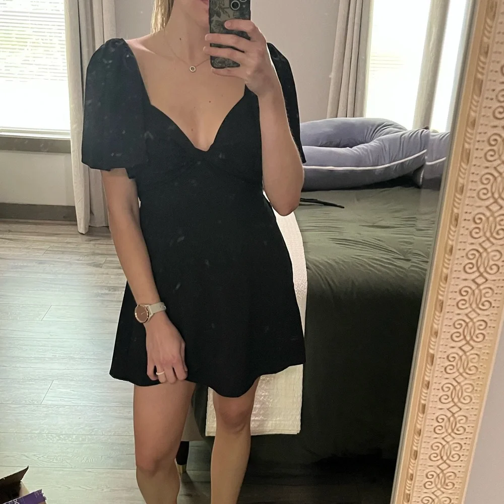 Black romper, small new - Picture 4 of 5